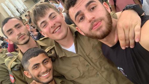 ליווי-חיילים-3